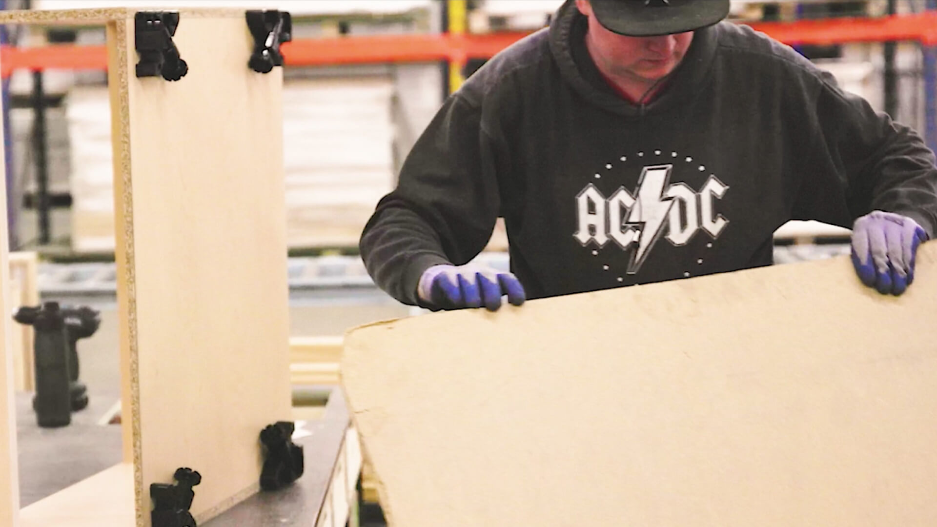 62b952c4869b552009c0e190 youtube 02