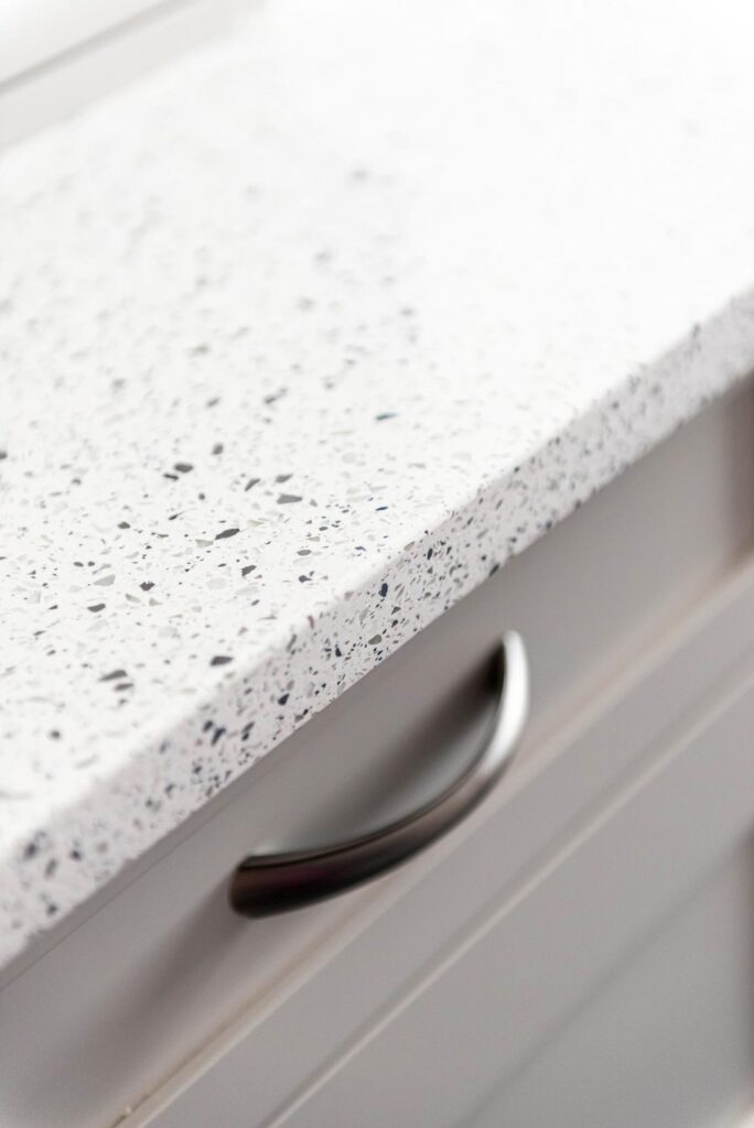 Countertop Selections 1 62e5118d92027813d2208e37 Quartz 04 p 1080 2