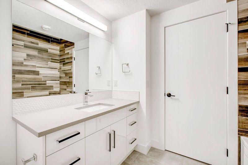 How To Integrate Floating Vanity Cabinets Into Your Bathroom 5 Floating Vanity Cabinets Into Your Bathroom