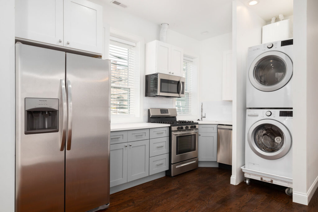 Organizing Made Easy: Top Laundry Room Ideas – Part 1 6 679b375070c89dd0c5bdbd5e 64c35d02c8b5a5a8b35fe2d8 Laundry room Choose the Right Appliances